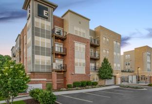 The Enclave luxury Apartments in Wauwatosa, WI